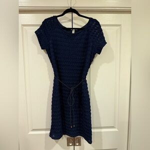 Tacera Navy Textured Short Sleeve Dress – Size M
